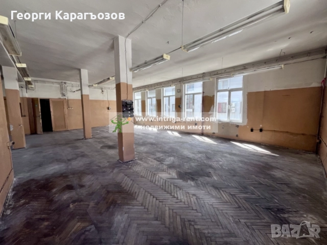 №4003 Голямо помещение за продажба, подходящо за офис или друг вид дейност, център Хасково., снимка 5 - Офиси - 51568039