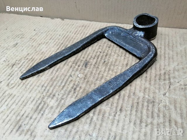 Стар Соц Градински Инструмент / 1,5 кг. , снимка 3 - Антикварни и старинни предмети - 38333040