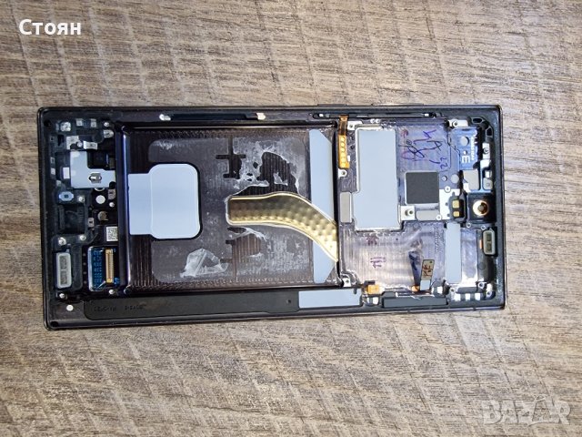 Счупен дисплей Samsung Galaxy S22 Ultra, снимка 3 - Тъч скрийн за телефони - 43860446