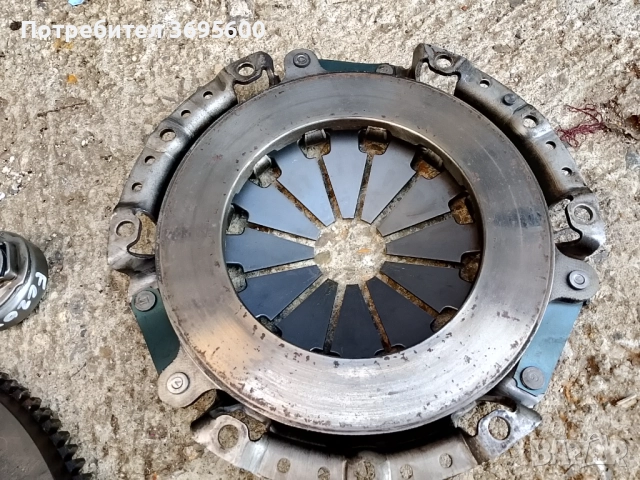  Съединител Дайхатсу Фероза Daihatsu Feroza 1.6i маховик притискателен феродов диск, снимка 4 - Части - 52800820