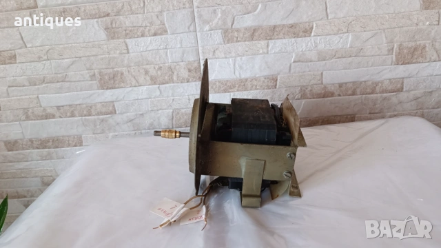 Полски електромотор - 220V - 7W - 2760 об/м - две степени на работа