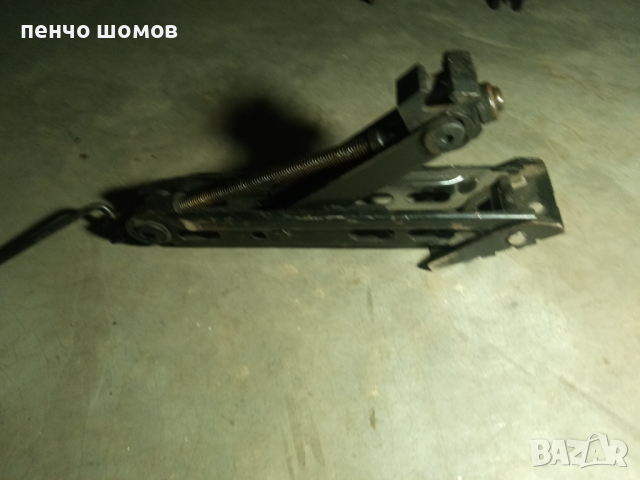 крик за повдигане на автомобили-25лв.