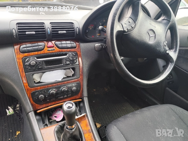 Mercedes W203 C180 На части, снимка 10 - Автомобили и джипове - 52711902
