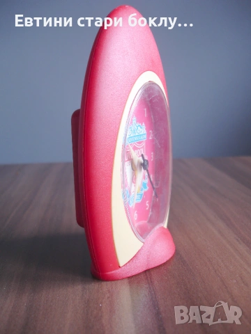 Liverpool Football Club – работещ часовник будилник, снимка 3 - Фен артикули - 53173887