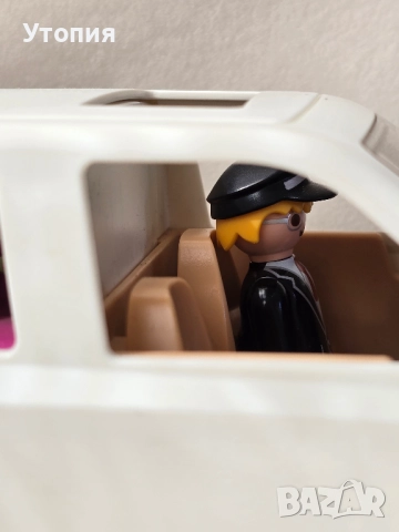 Playmobil лимузина с младоженци и шофьор, снимка 5 - Конструктори - 51435395