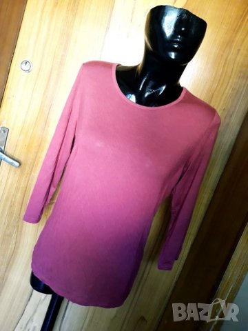 Бледо розова блуза с гол гръб с дантела Л