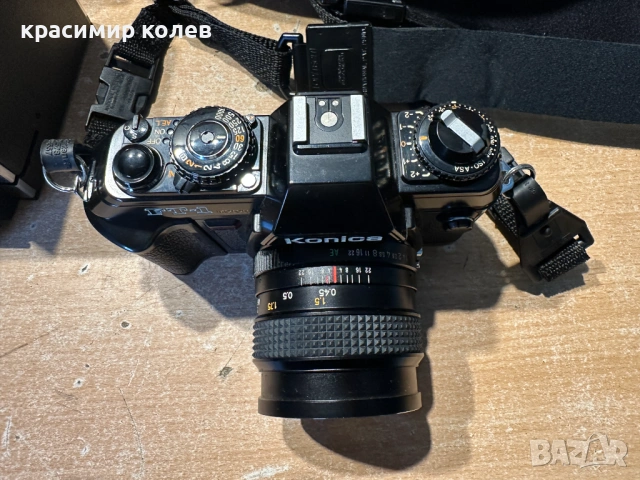 лентов фотоапарат "KONICA FT-1"+светкавици и чанта, снимка 3 - Фотоапарати - 53323124