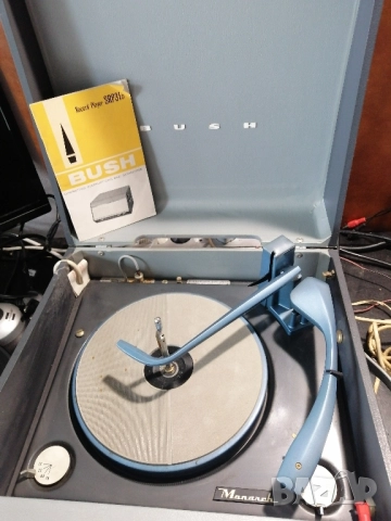 Ретро, лампов грамофон BUSH MONARCH SRP31D, снимка 3 - Грамофони - 51854765