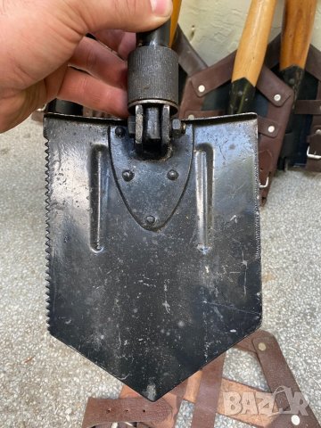 Продавам войнишки лопатки (русия), снимка 2 - Други ценни предмети - 33324051