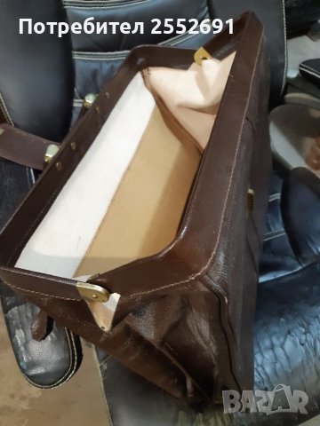 Кожена чанта, снимка 6 - Чанти - 28052315