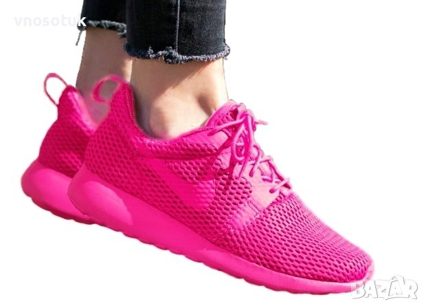 Дамски маратонки Nike ROSHE ONE HYPERFUSE BR -№ 38.5, снимка 2 - Маратонки - 39925680