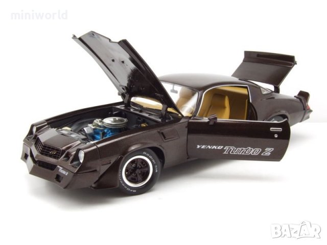 Chevrolet Z28 Yenko Turbo Z 1981 - мащаб 1:18 на Greenlight моделът е нов в кутия, снимка 4 - Колекции - 29494181