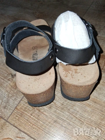 н.38 Дамски сандали Bayton, снимка 9 - Сандали - 51058504