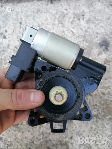 Моторче Ел. Стъкло Мазда 6 , снимка 3 - Части - 49372826