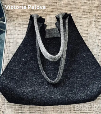 Много удобна чанта Германия , снимка 8 - Чанти - 47748383