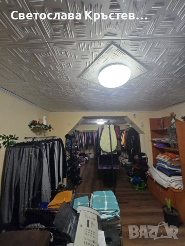 Продавам дрехи нови и втора употреба 