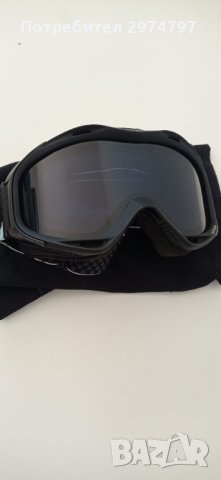 Ски и сноуборд маска UVEX, снимка 2 - Зимни спортове - 43242627