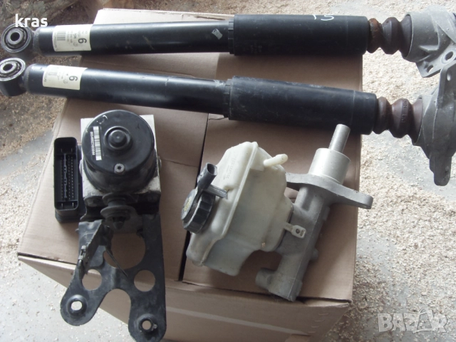 Странични аербеци /пердета/ и др. части за Голф5, снимка 15 - Части - 50121779