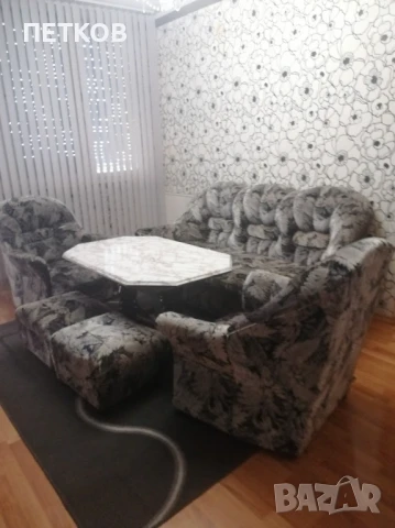 Частно лице дава под наем 4 стаен плюс бокс,обзаведен, снимка 1