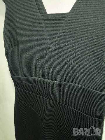 Чисто нова рокля р-р XS, снимка 2 - Рокли - 52595273