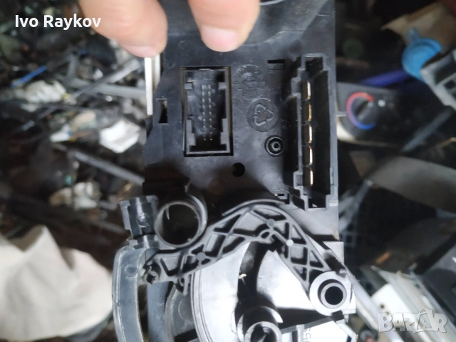 Панел , климатик Mitsubishi Colt Z30 , 69657032, снимка 4 - Части - 52791897