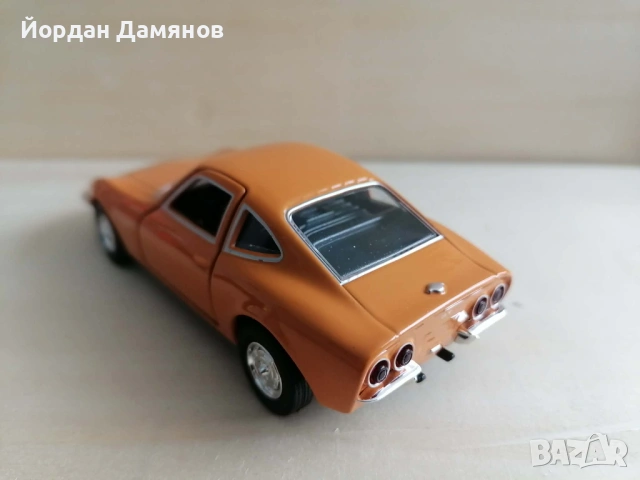 Опел ГТ в мащаб 1:34 , снимка 2 - Колекции - 53281271