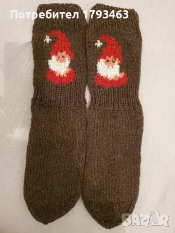 Ръчно  плетени  мъжки  коледни  чорапи  размер  44, снимка 1
