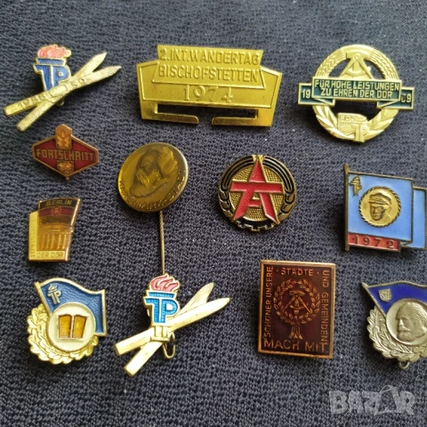 12 германски бронзови соц. значки, снимка 2 - Колекции - 50997425