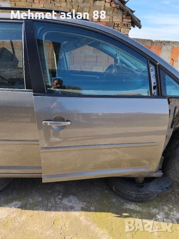 Дясна врата Vw touran 2007 facelift 