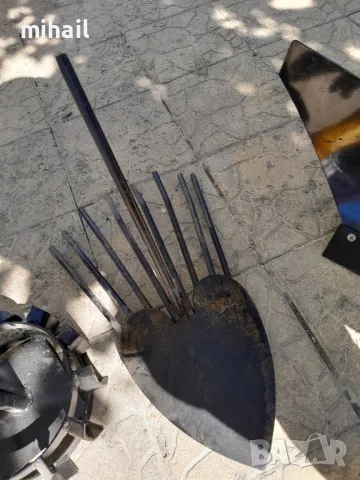 продавам инвентар за фреза