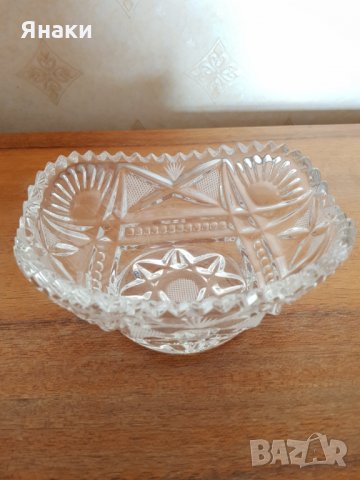 Малка кристална фруктиера