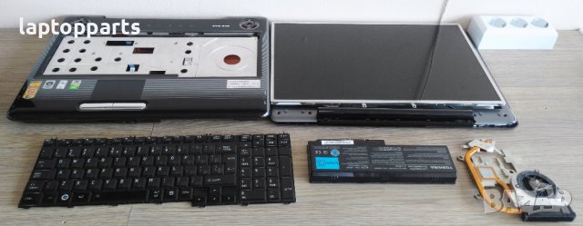 Toshiba P300 на части, снимка 1 - Части за лаптопи - 40403011