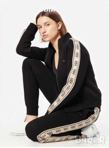 Екип Guess, размер S