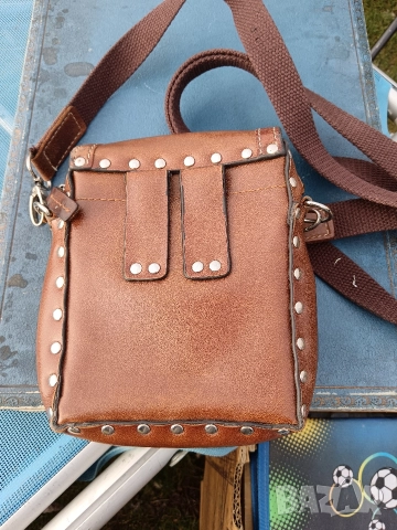 Продавам мъжка чанта Армани, снимка 2 - Чанти - 52874377