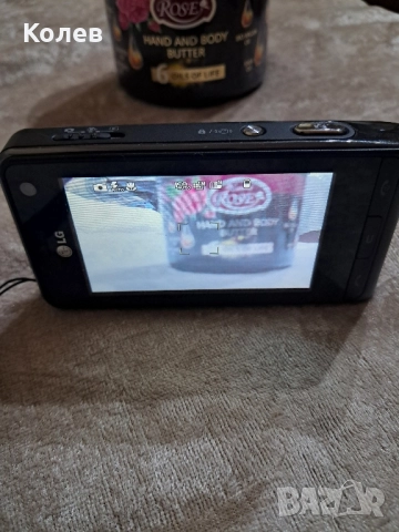 LG 2 в 1 Фотоапарат и телефон , снимка 3 - Фотоапарати - 51551488