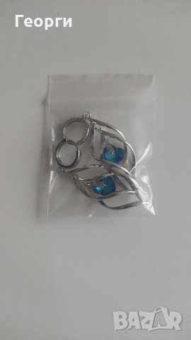 Сребърни обеци, истинско сребро със синьо или прозрачно сърце., снимка 1 - Обеци - 35348517