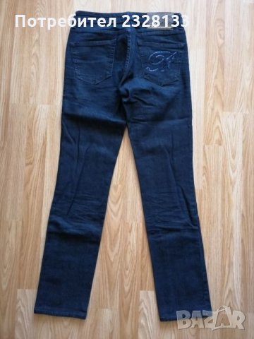 Оригинални дънки Blumarine , снимка 3 - Дънки - 26706349