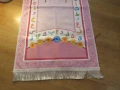 Детски Мюсюлмански молитвен килим, молитвено килимче - С Джамия, орнаменти и цветя   - направете ваш, снимка 3