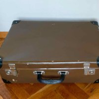 Стар ретро куфар, снимка 1 - Антикварни и старинни предмети - 43383458