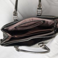 Страхотна Дамска чанта имитираща Змийска кожа, снимка 12 - Чанти - 40121642