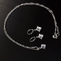 Сребърен Комплект "Бяло Камъче Циркон", снимка 2 - Колиета, медальони, синджири - 43939148