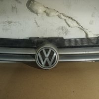 Решетка Volkswagen Golf 4 1j0853651d, снимка 1 - Части - 36721289