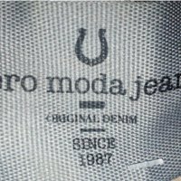 Vero moda-Тънко шушляково късо яке- М, снимка 6 - Якета - 28160347