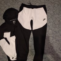 Екип Nike Найк  памучен Размер М, снимка 4 - Спортни дрехи, екипи - 38607490