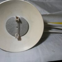 лампа с чупещи рамена, снимка 2 - Лампи за таван - 40036995