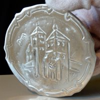 Чиния за хапки,подложка от калай с St.Peter , снимка 2 - Антикварни и старинни предмети - 32574007