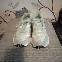 маратонки Adidas отигинални, снимка 5 - Маратонки - 43057486