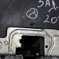 Брава задна лява врата Mercedes W203 A2037300135, снимка 2 - Части - 43242622