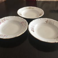 8 бр. порцеланови чинии с различна декорация, снимка 5 - Чинии - 32760663