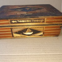 Стара дървена апликирана със сламки кутия, снимка 4 - Антикварни и старинни предмети - 38628483
